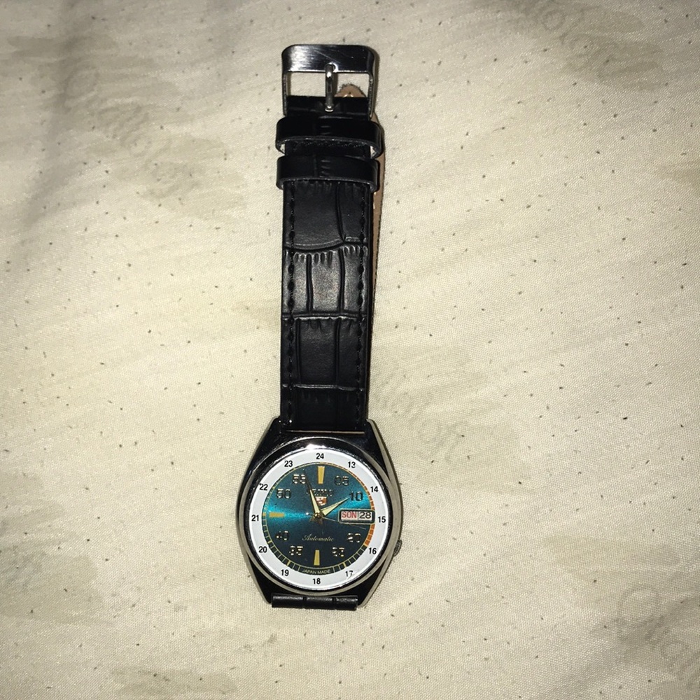 Vintage Seiko 5 Automatic